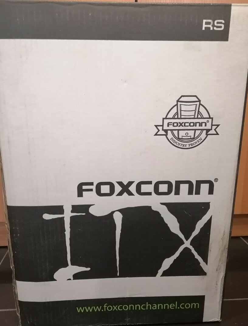 FOC-RS-224L+FX-250T Корпус с блоком питания Foxconn mITX 250W Black/Light Silve