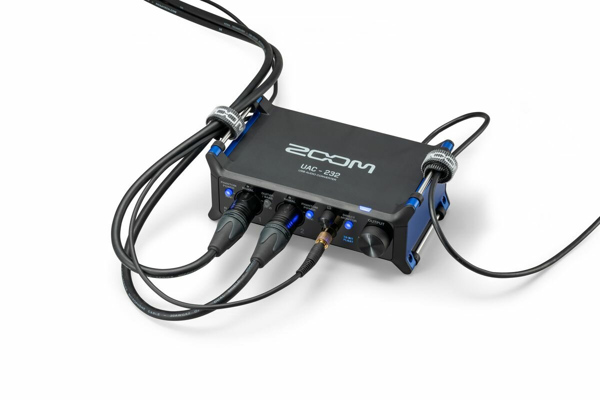 Zoom UAC-232 аудиоинтерфейс 2 канала 32 бита