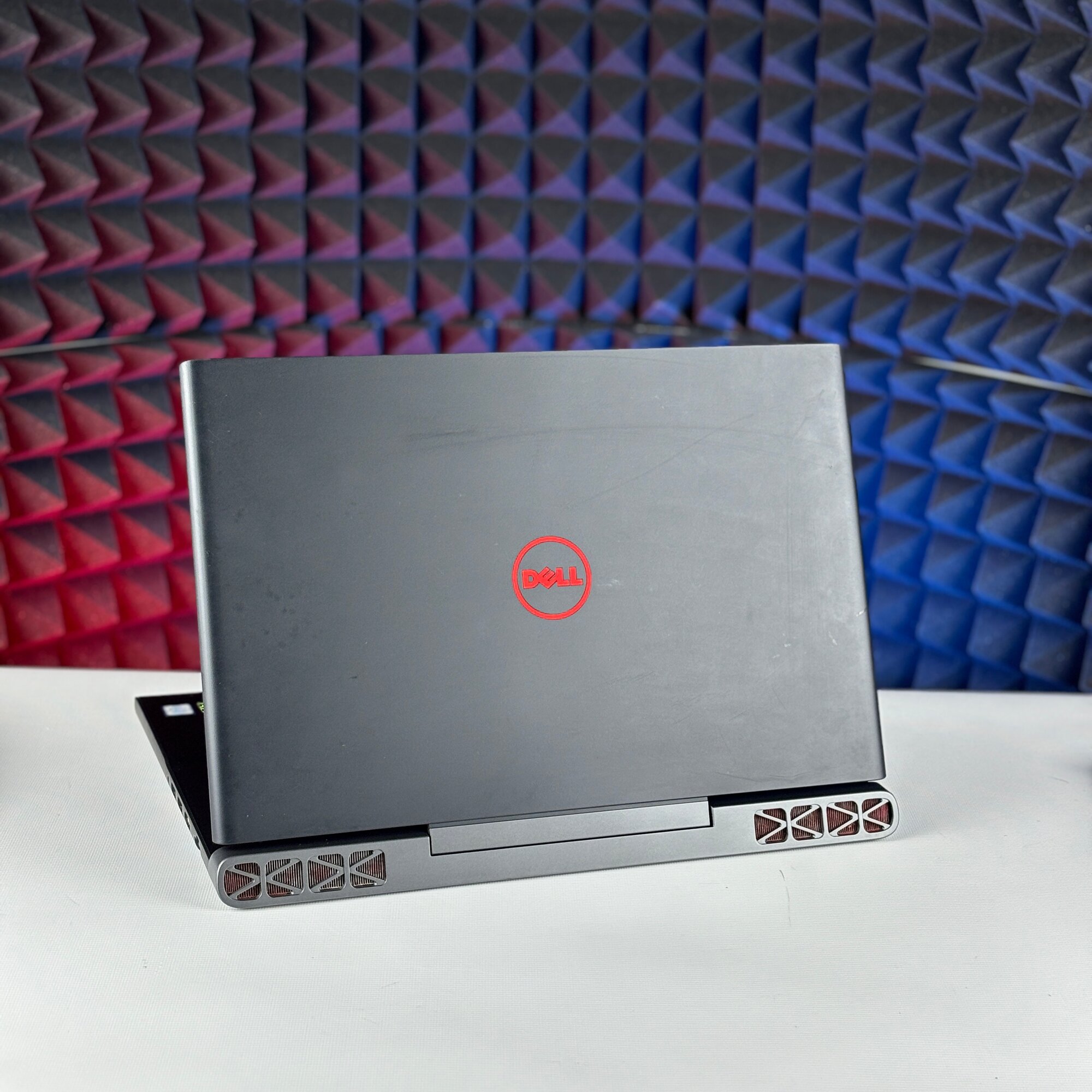 Lenovo ゲーミングノート / core i5-6300HQ 白う GTX960M