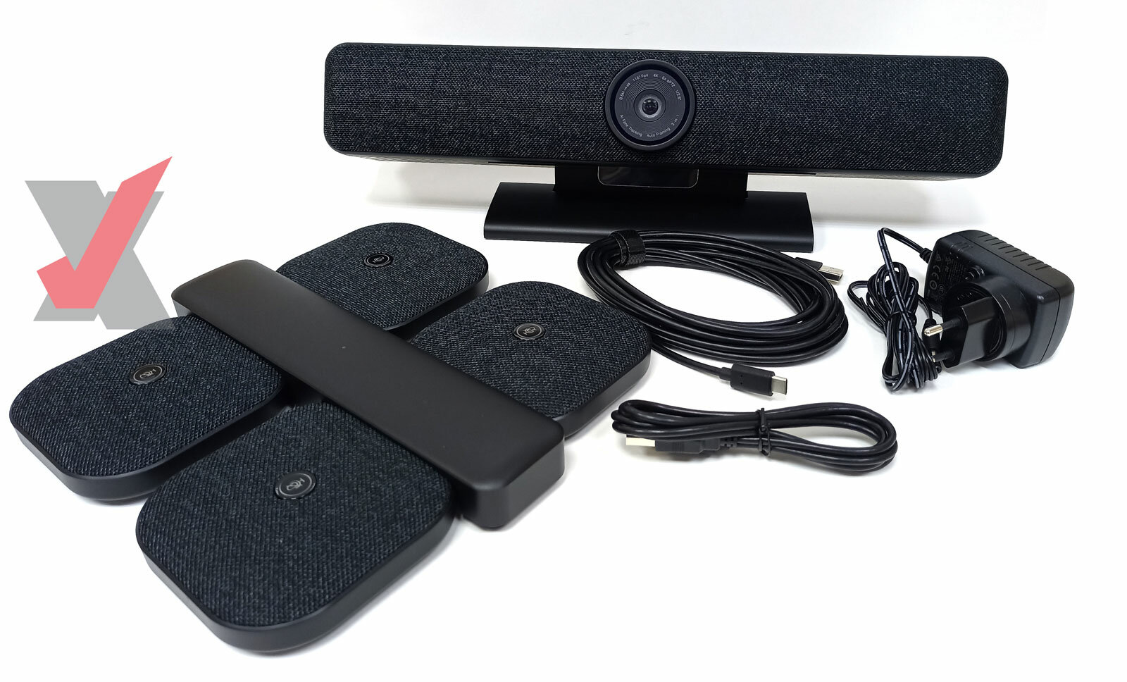 VoiceXpert VXV-312-KIT - система видеоконференций: видеобар 4K HD обзор 116° автонаведение динамик комплект беспроводных микрофонов подключение USB