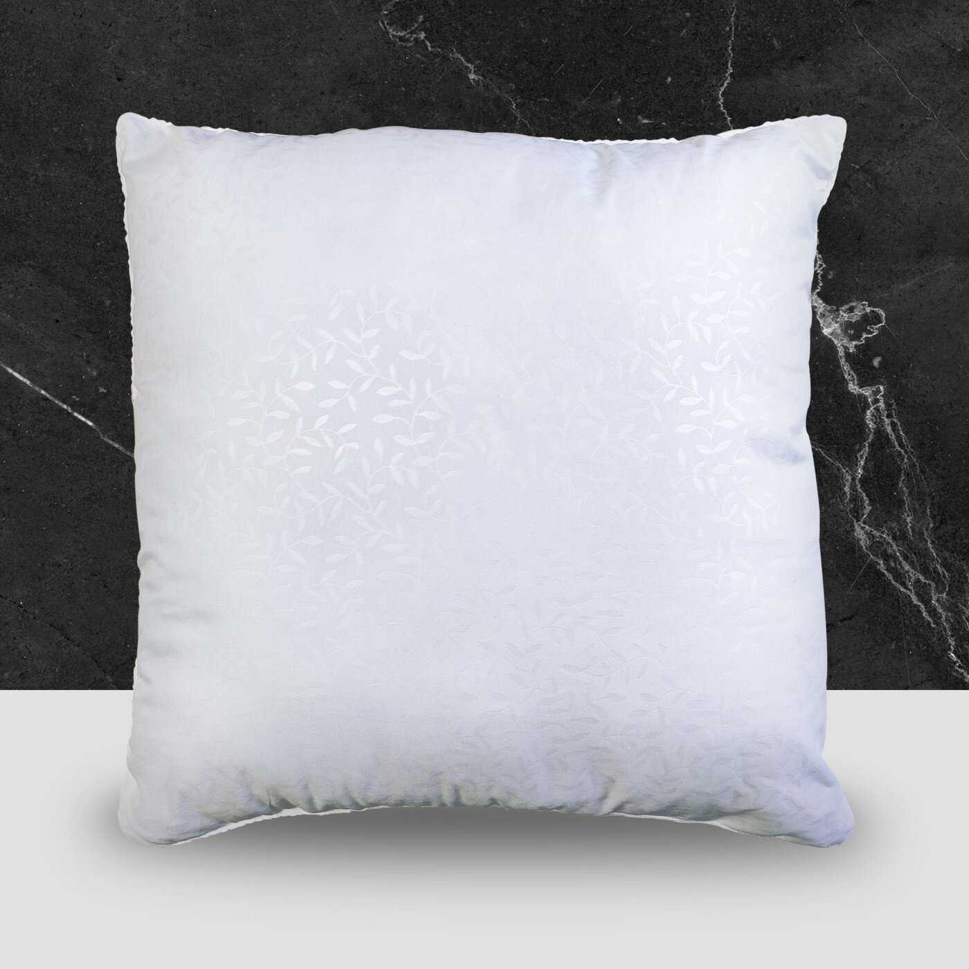 фото Подушка внутренняя для декоративной наволочки 45х45 см