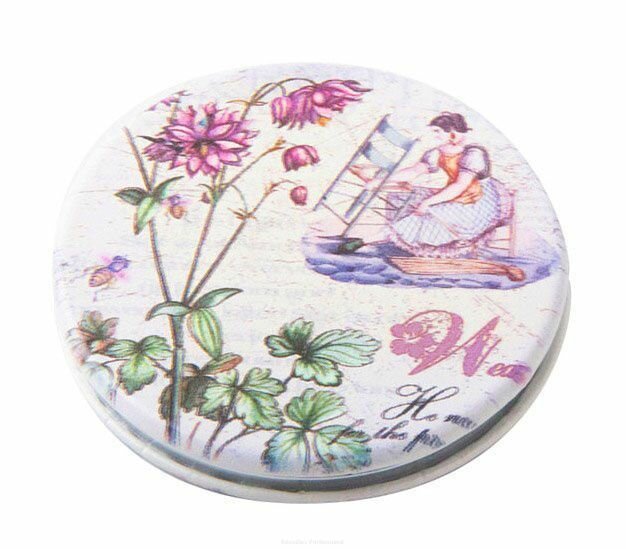 фото Dewal Beauty Зеркало косметическое карманное квадратное / Классическая мода MR-6, 60 мм