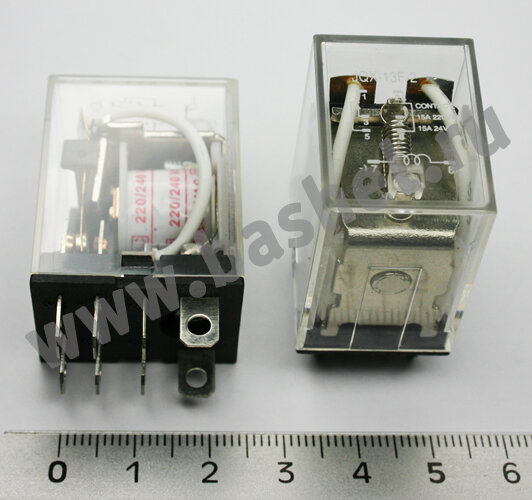 RELAY JQX-13F2 240VAC 10A Реле RUICHI (упр.:240В/AC комм.: 10A/240В/AC 1NO/1NC AgCdO R-coil.:11 кОм)