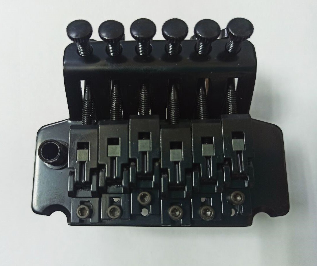 Тремоло Floyd Rose PARTS LT-02-BK черный