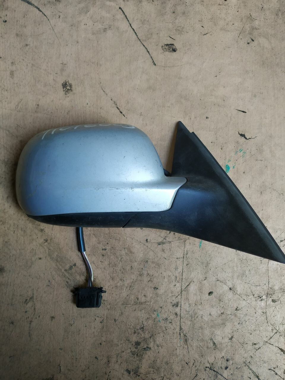 Volkswagen Passat B5 зеркало правое электрическое