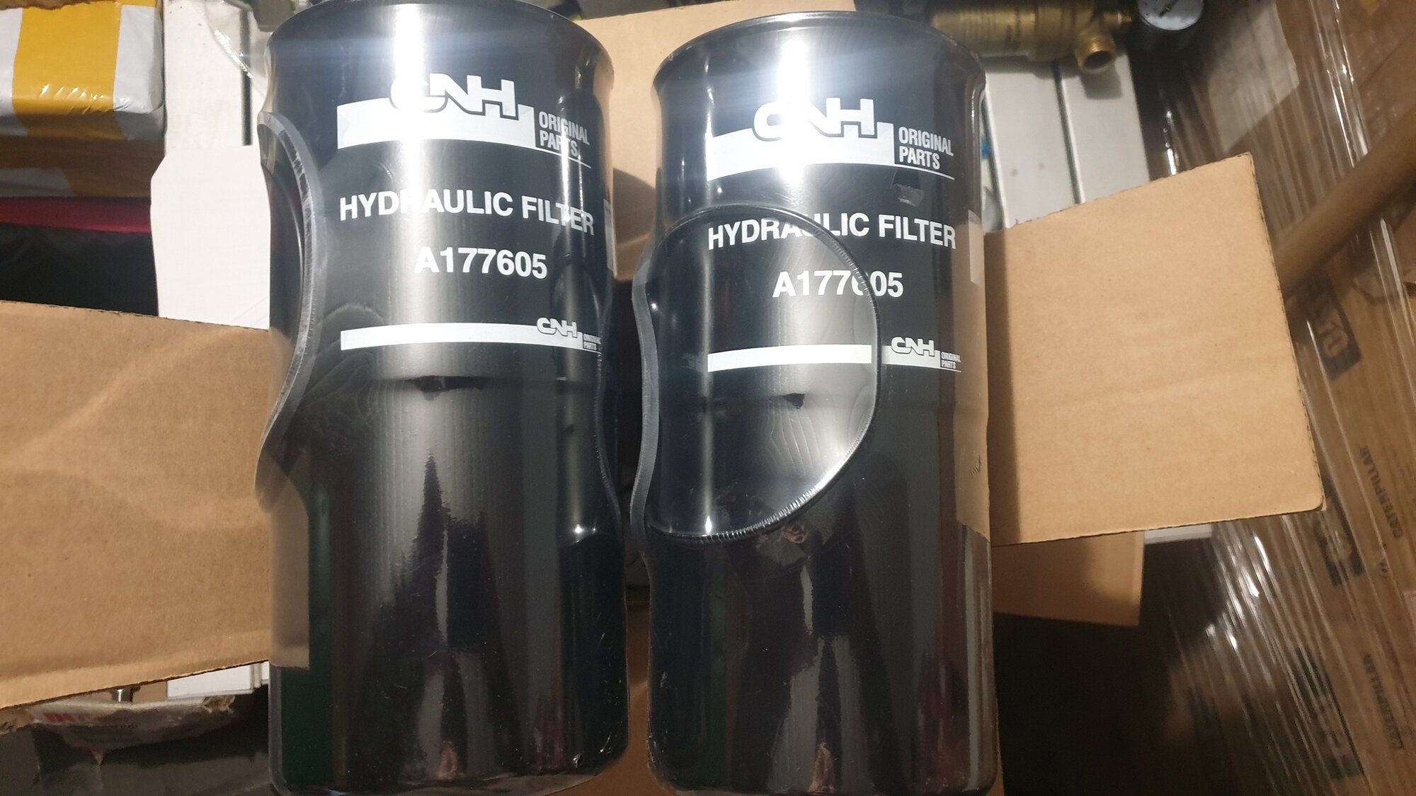 1329214C1 CNH Комплект из 2-х гидравлических фильтров A177605 (P169077)