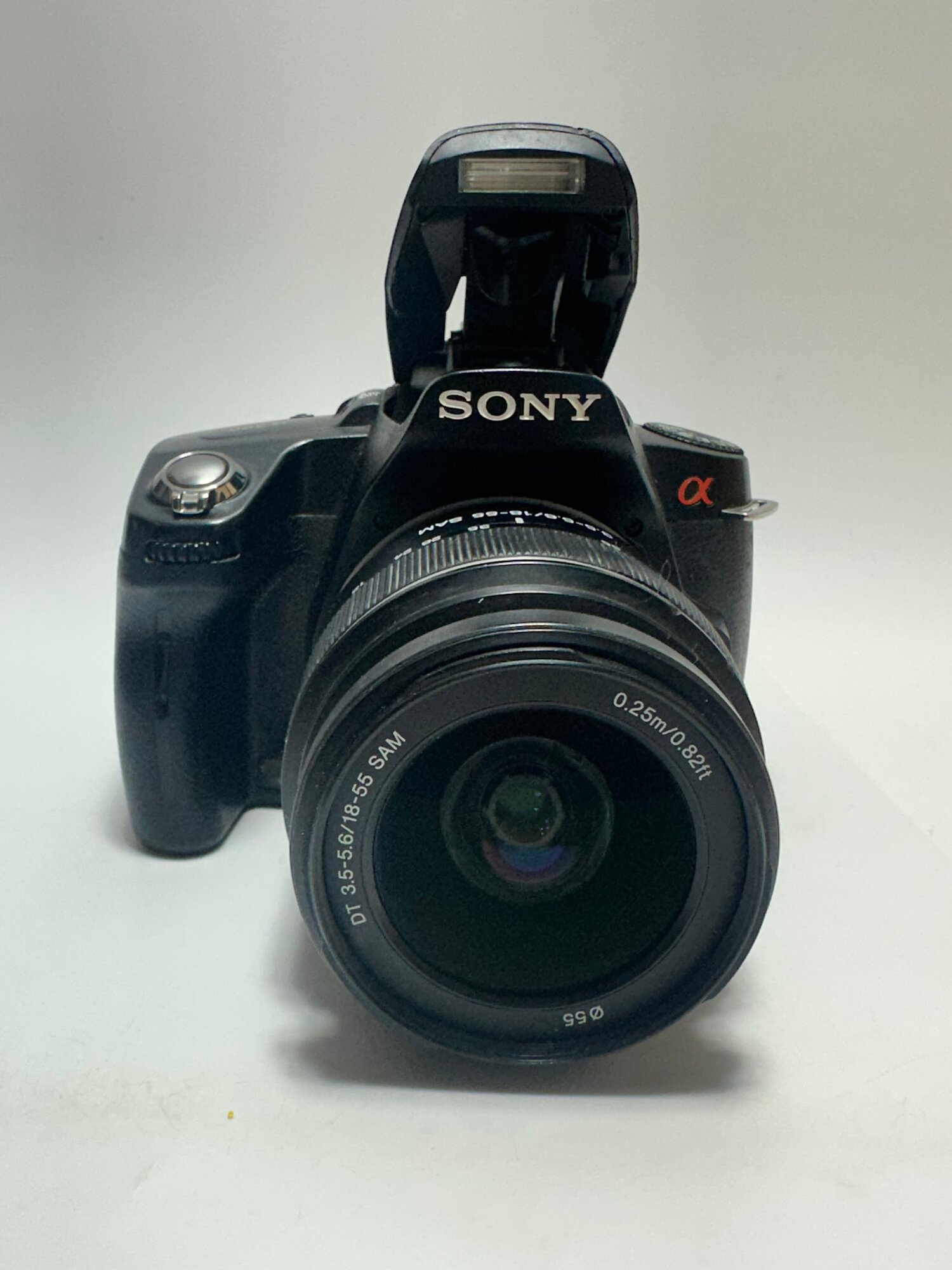 Фотоаппарат Sony Alpha DSLR-A390 Kit DT 18-55mm f/3.5-5.6 SAM, черный