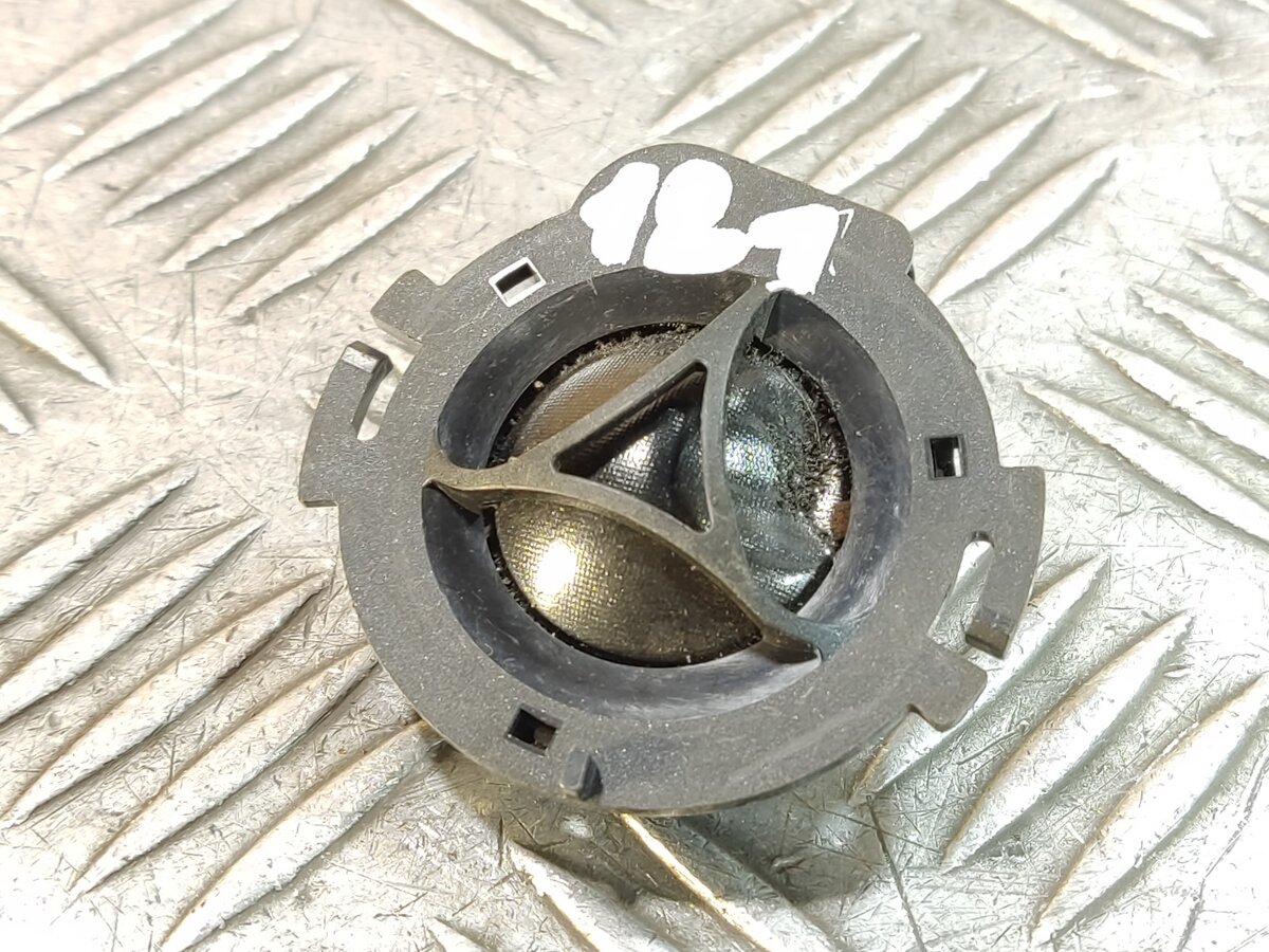 Динамик AUDI A6 C7 4G1035399