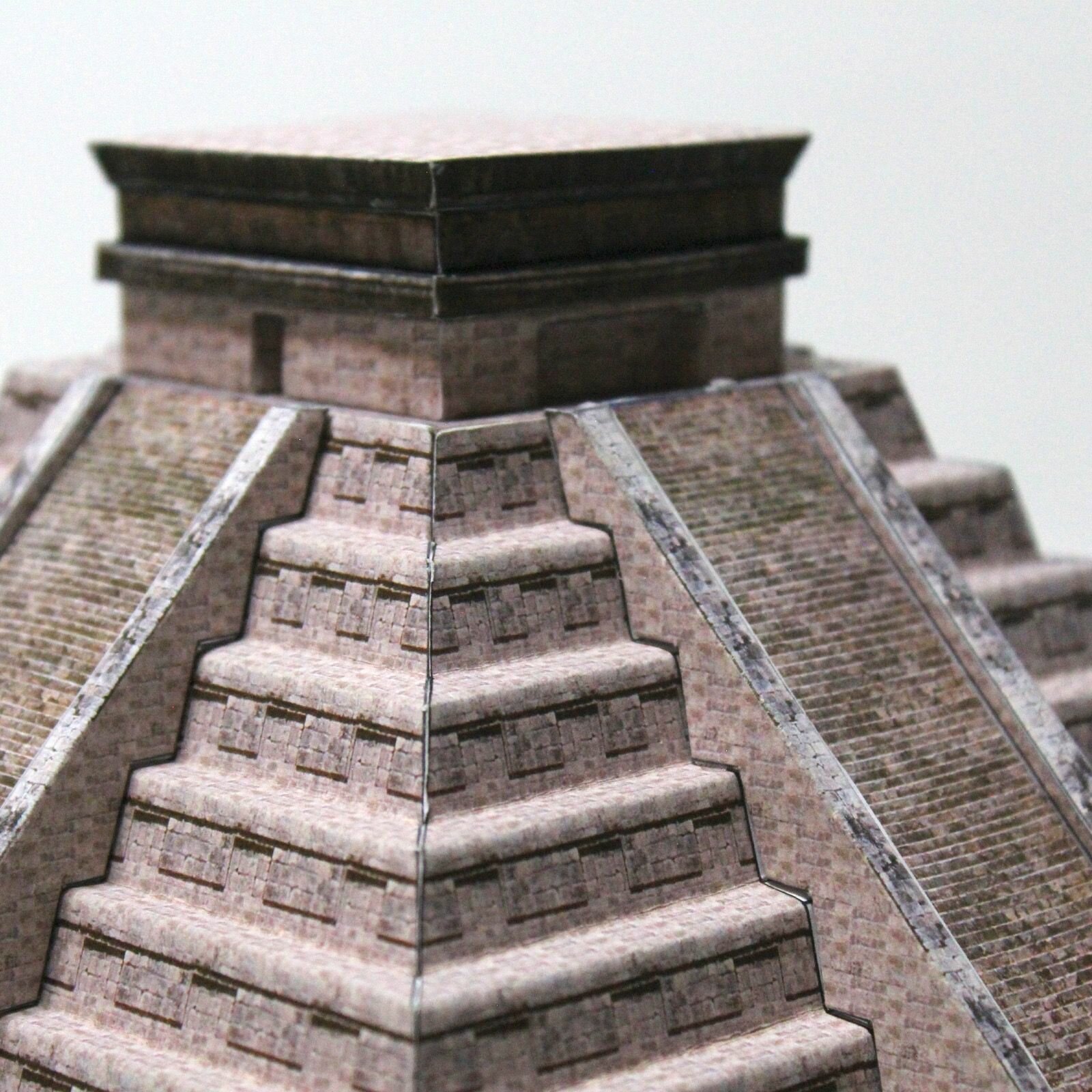 Сборная модель Пирамида майя, Кукулькан
