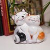 Статуэтка-фигурка, миниатюра интерьерная керамическая Кот с кошкой Пушистая любовь - изображение