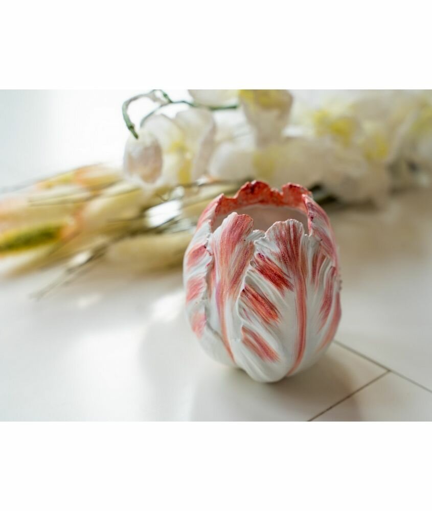 Подсвечник "Нежный тюльпан", полистоун, 10 см, Goodwill - фотография № 1