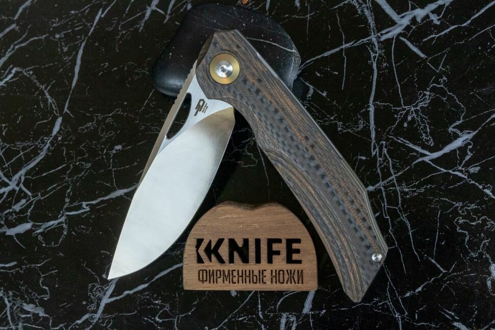 Нож "Falko" Crucible 154CM Carbon Fiber / G-10 BL01D от Bestech Knives