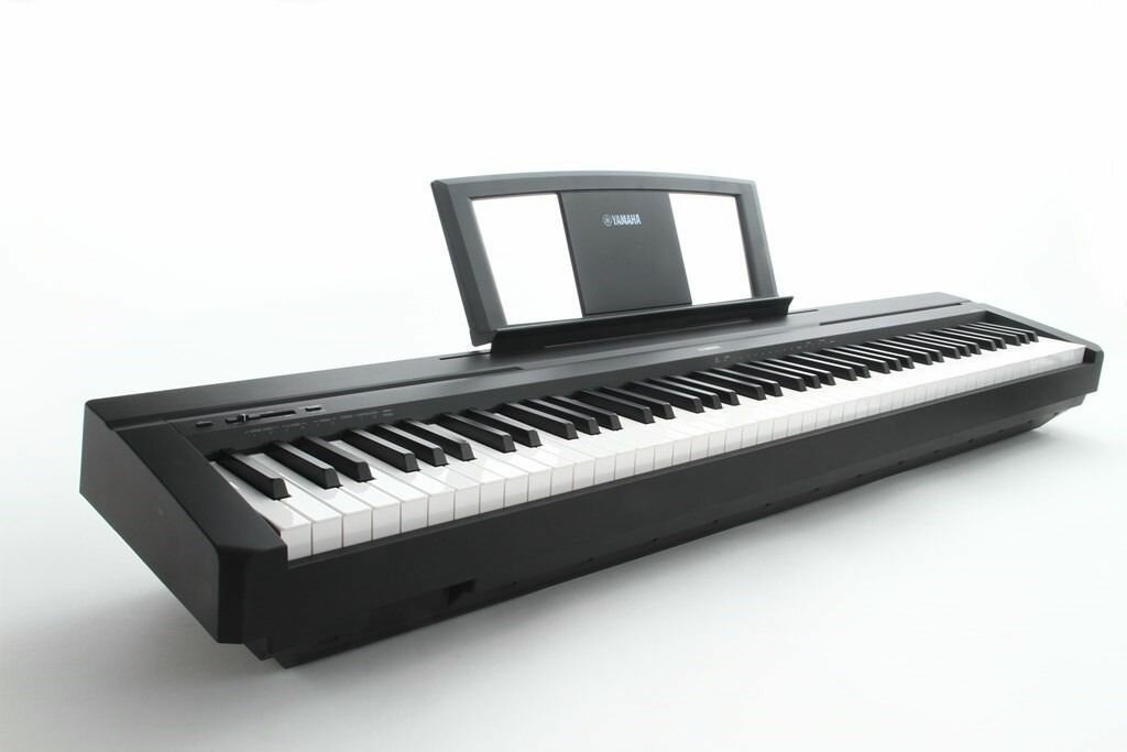 Yamaha P-45B - Цифровое пианино