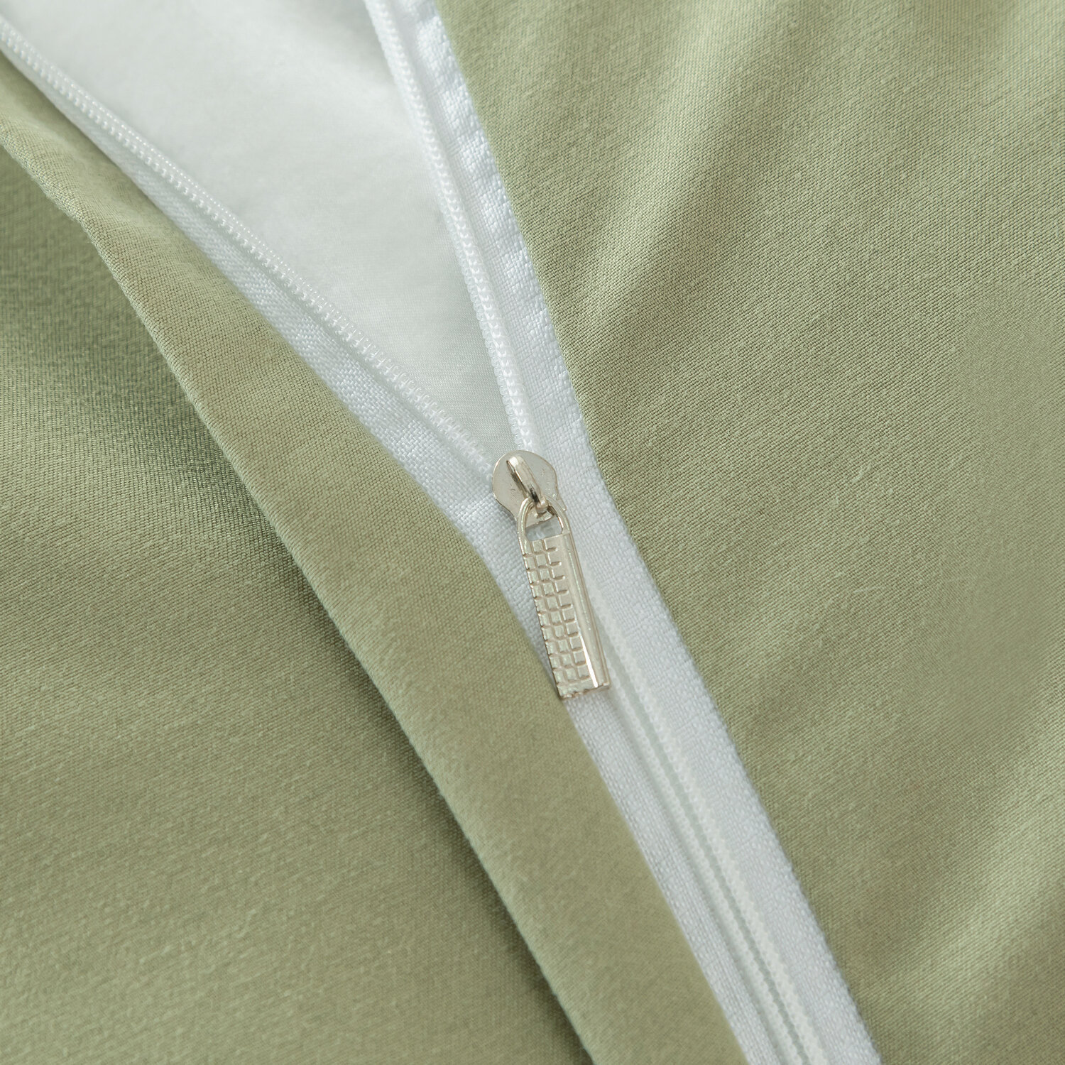 Комплект постельного белья Однотонный Сатин Вышивка на резинке CHR048 - фотография № 5