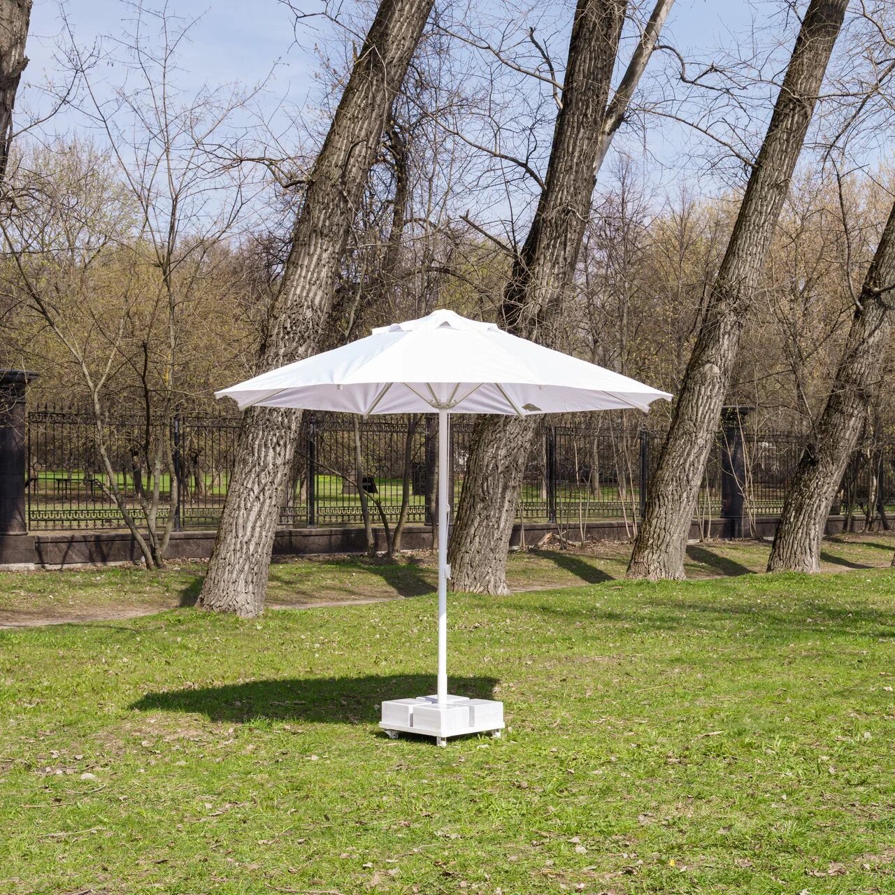 Зонт MISTRAL 300 круглый без волана (база в комплекте) белый - фотография № 6