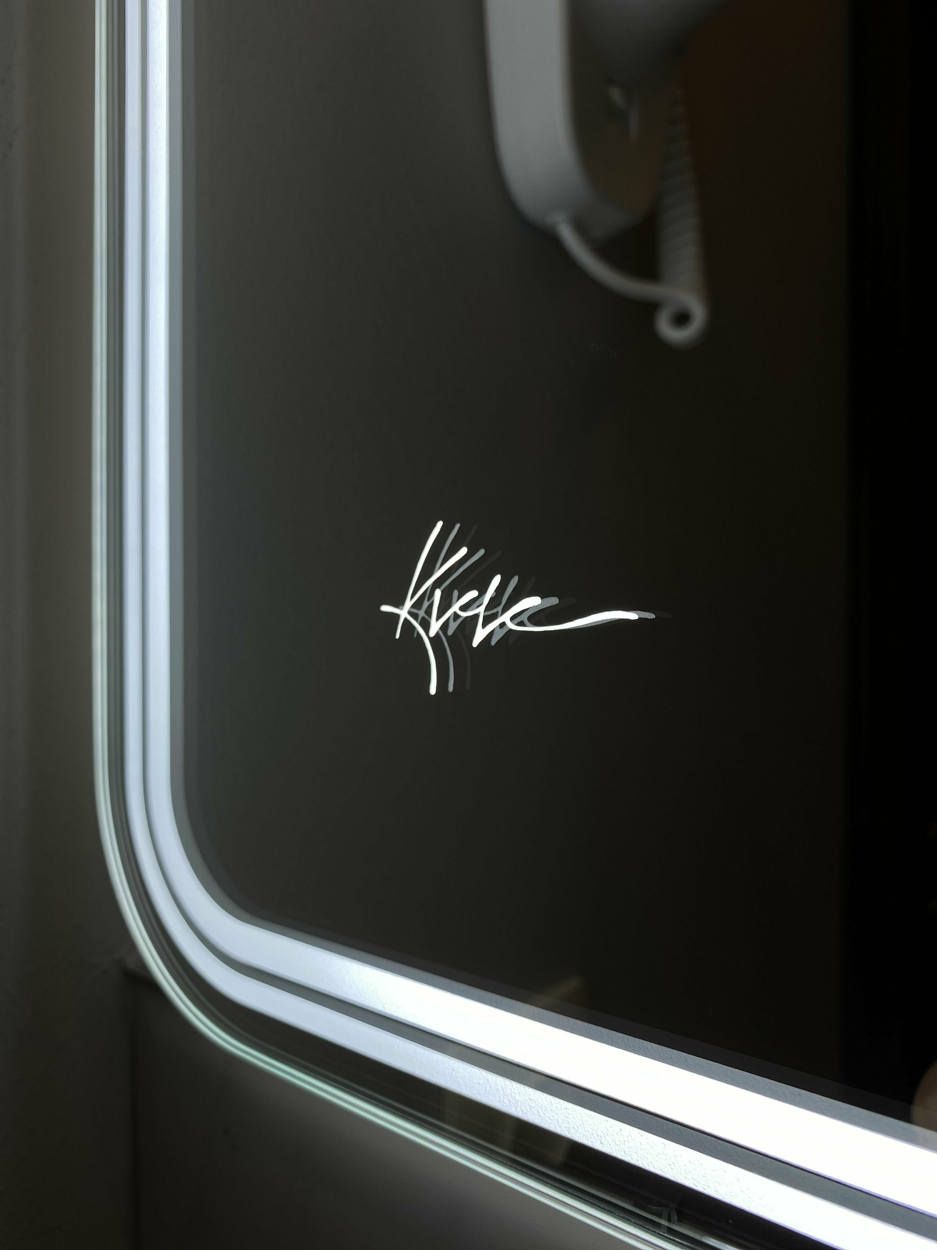 Зеркало настенное вертикальное для ванной KVV Group "Venecia" с подогревом 70 х 80 см - фотография № 5