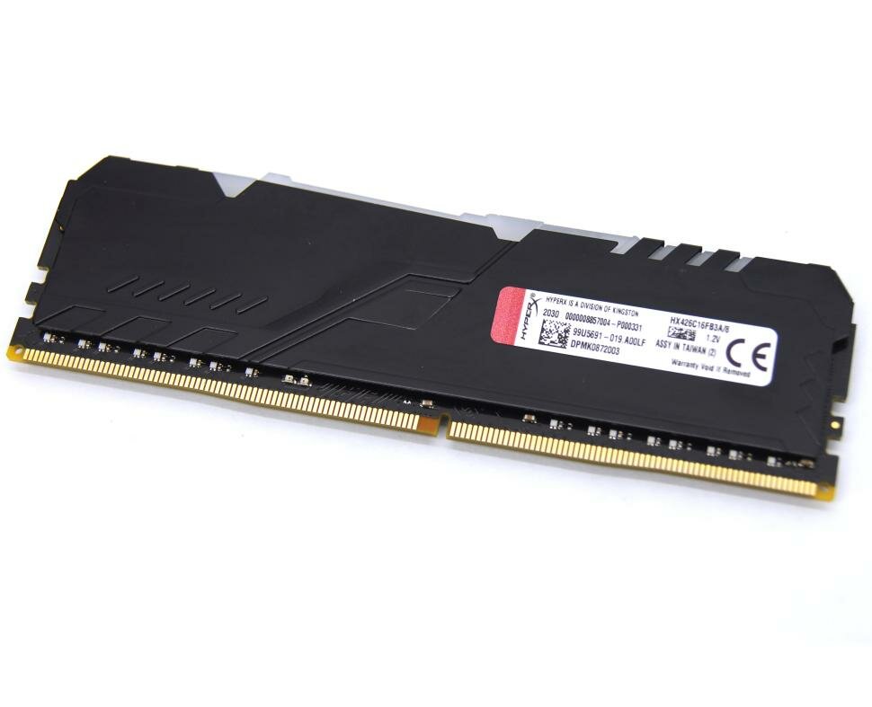 Оперативная память DDR4 8GB Kingston HyperX Fury RGB