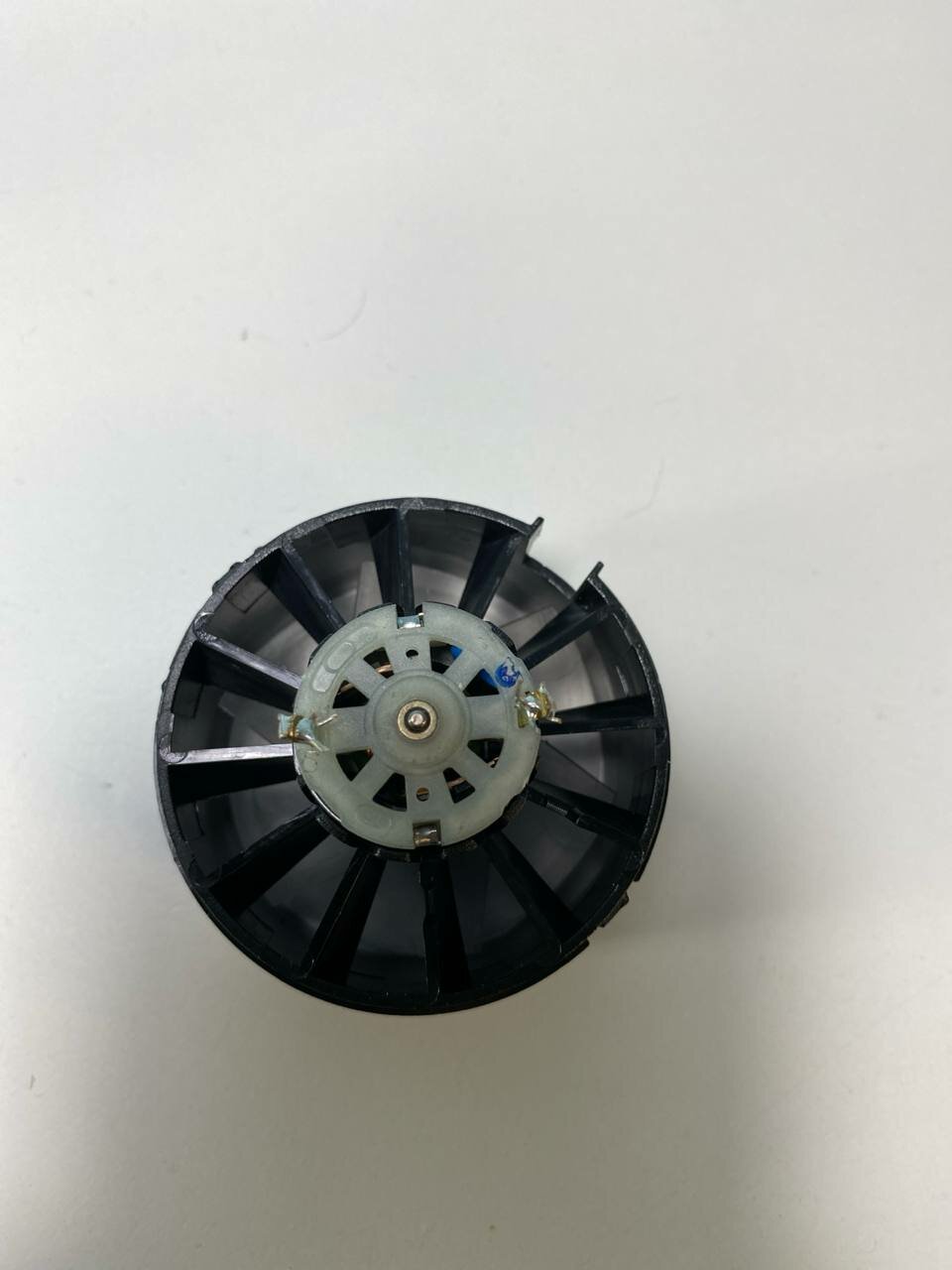 фото Турбина для фена Scarlett SC-HD70I25