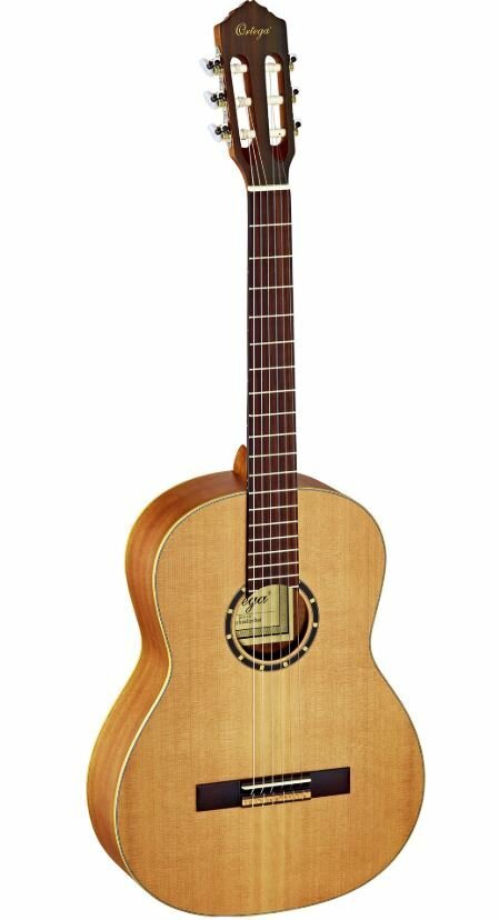 Классическая гитара 4/4 Ortega R131SN Family Series Pro