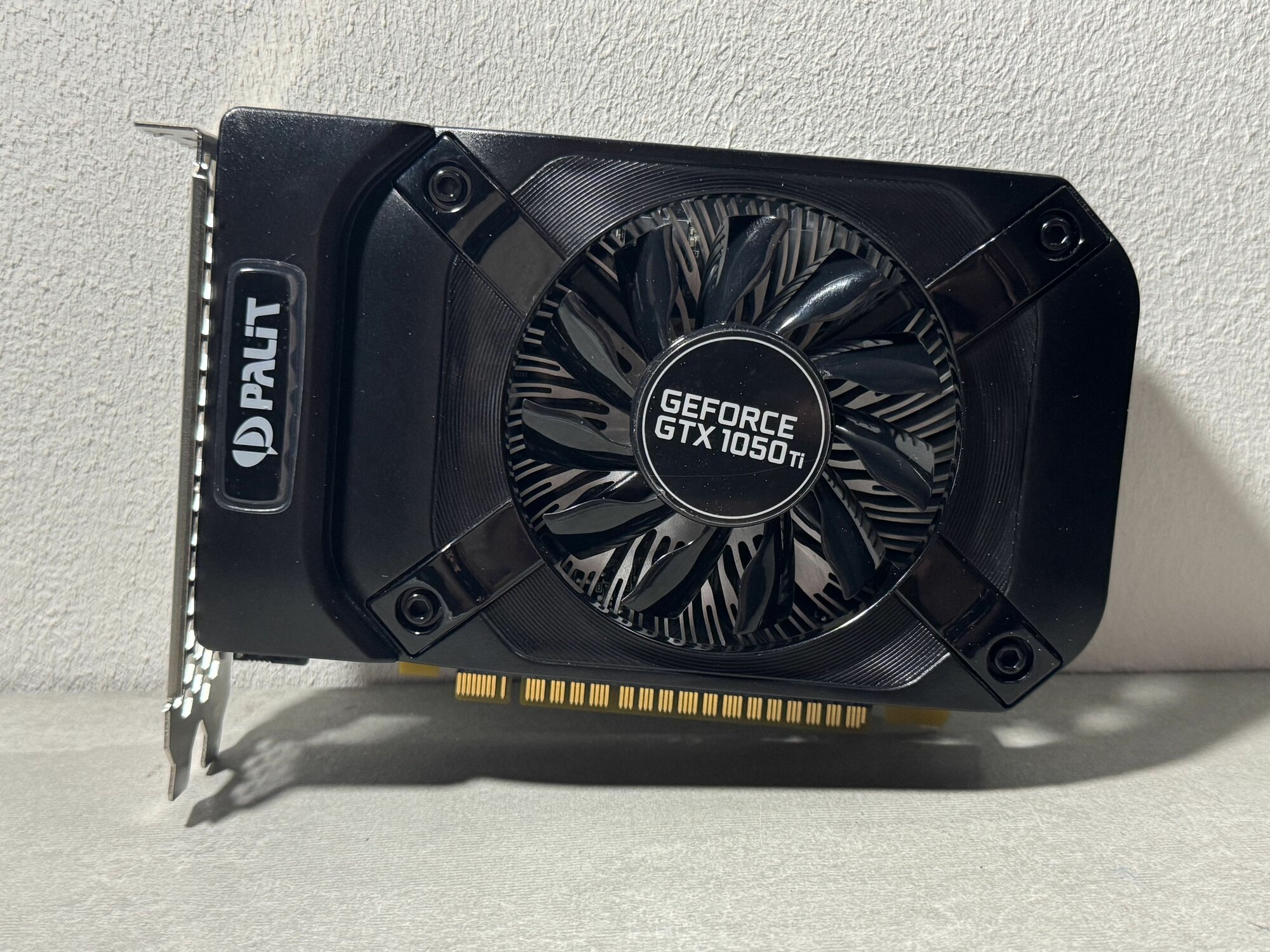 Видеокарта Gtx 1050ti 4gb palit 1 stormX. Товар уцененный