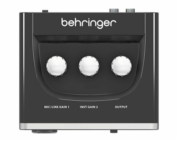 Behringer UM2 внешняя звуковая карта (звуковой интерфейс) USB20 2 вх/2 вых канала