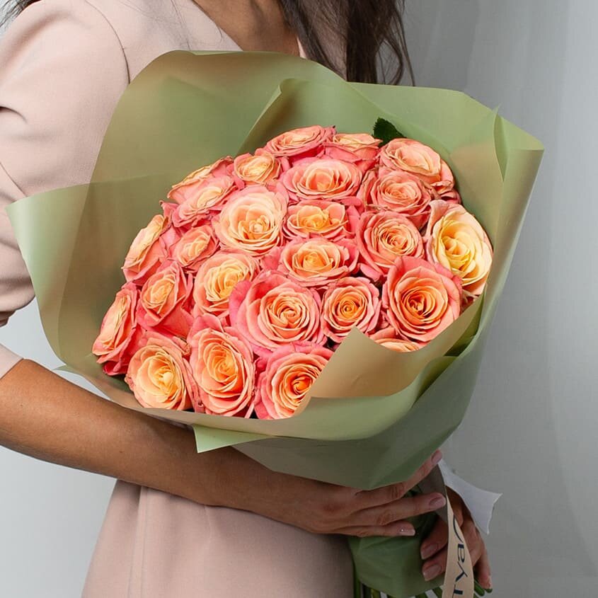 Цветы живые букет из персиковых роз 25 шт. 40 см.| Лэтуаль Flowers