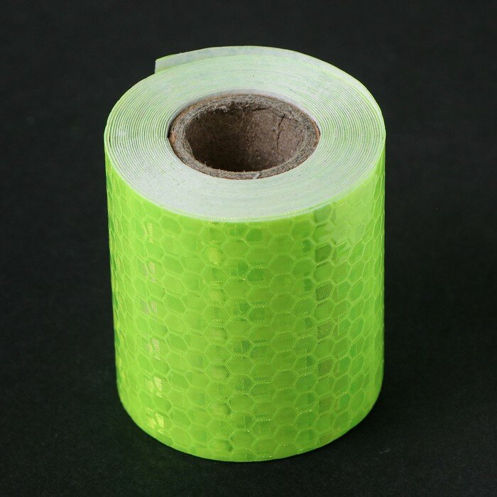 TORSO Светоотражающая лента TORSO, самоклеящаяся, зеленая, 5 см х 3 м - фотография № 1