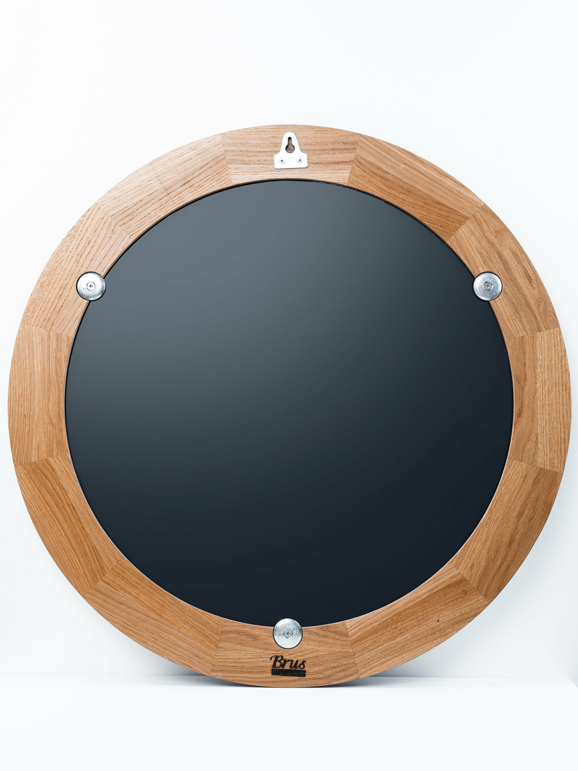 Зеркало в круглой деревянной раме из Дуба. Classic 56см - фотография № 6