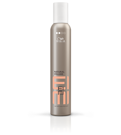 WELLA Пена для укладки легкой фиксации Natural Volume, 300 мл