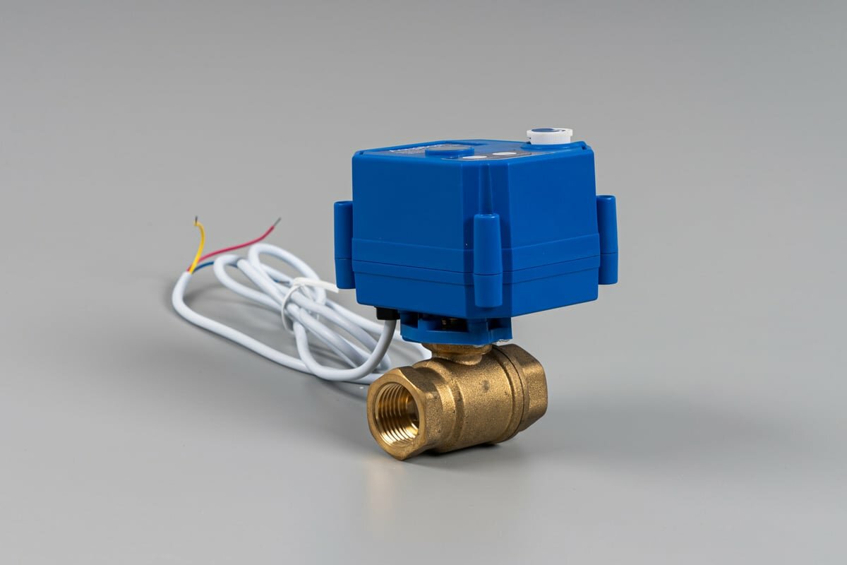 фото Бастион шаровой кран 1/2" С электроприводом 163