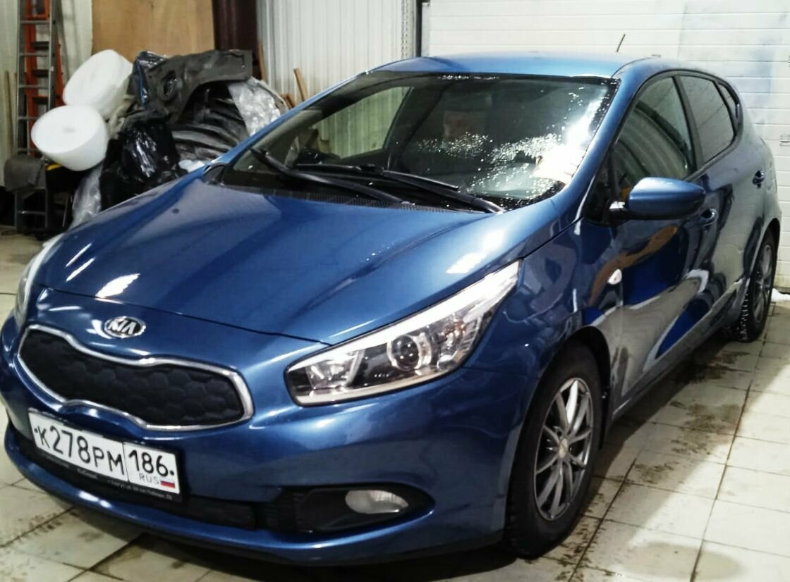 Утеплитель радиатора для Kia Ceed 2012 -2015 II Комплект верх/низ Соты