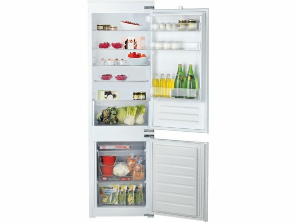 Встраиваемый холодильник Hotpoint/Ariston BCB 70301 AA