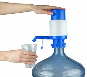 Помпа насос для воды механическая на бутылку 19 литров ручная на бутыль