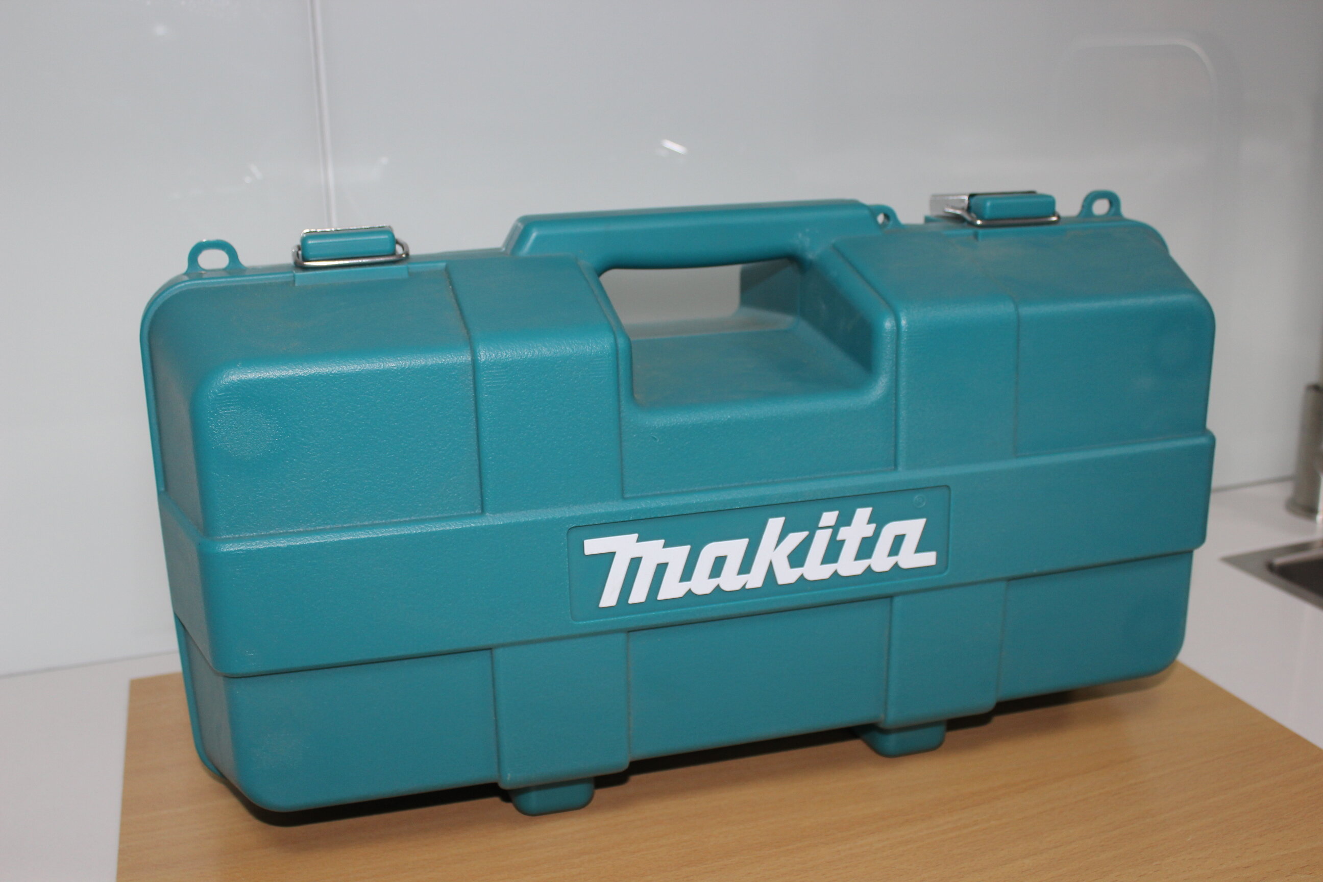 Ламельный (шпоночный) фрезер Makita PJ7000, 710 Вт бирюзовый - фотография № 2