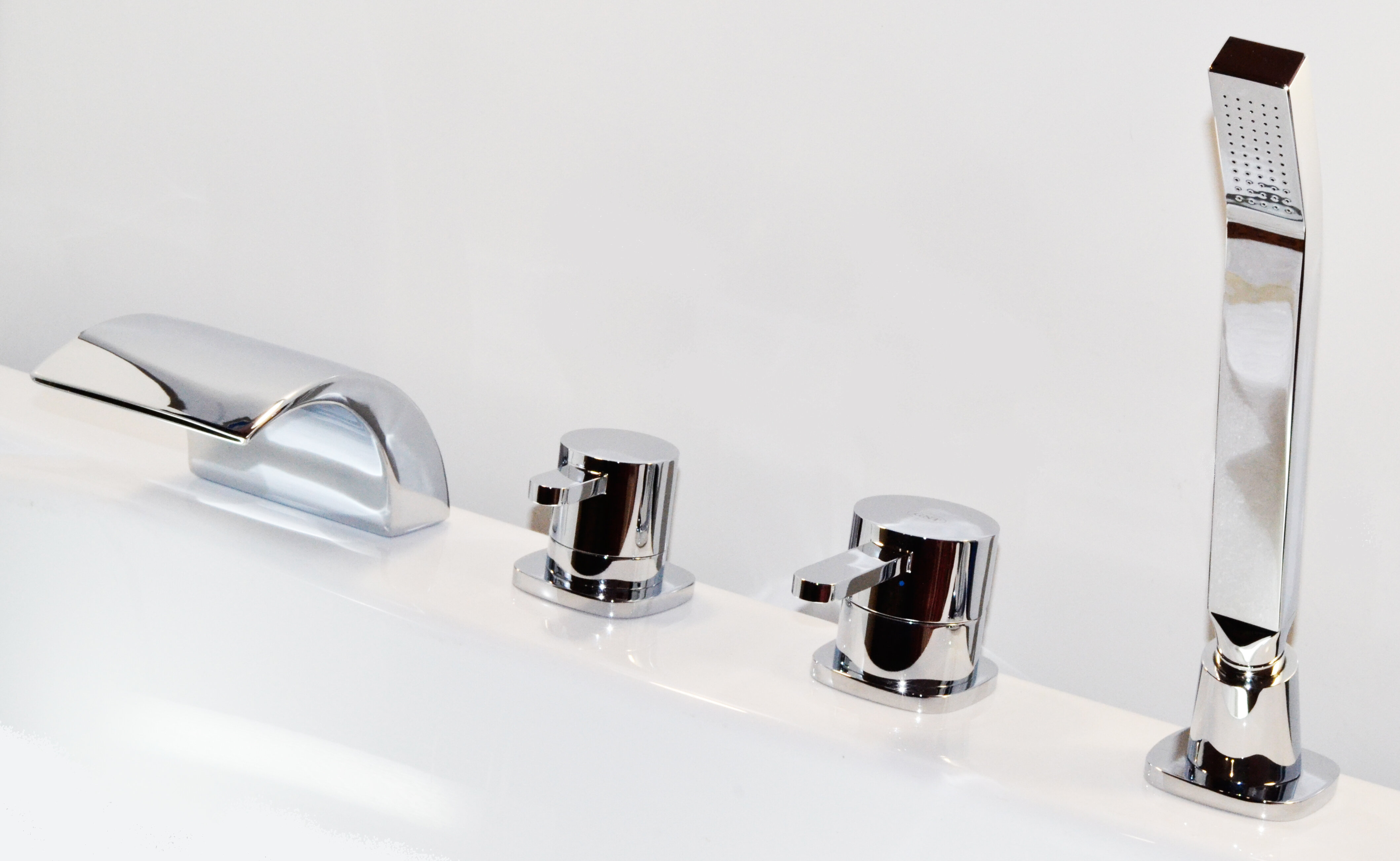 Ontario 73 5575 Cмеситель для ванны и душа