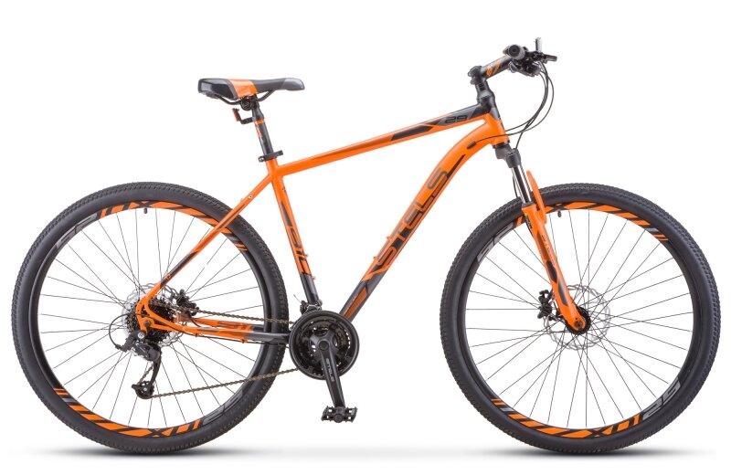 Велосипед горный STELS Navigator 910 D 29 V010, 16.5" оранжевый/чёрный