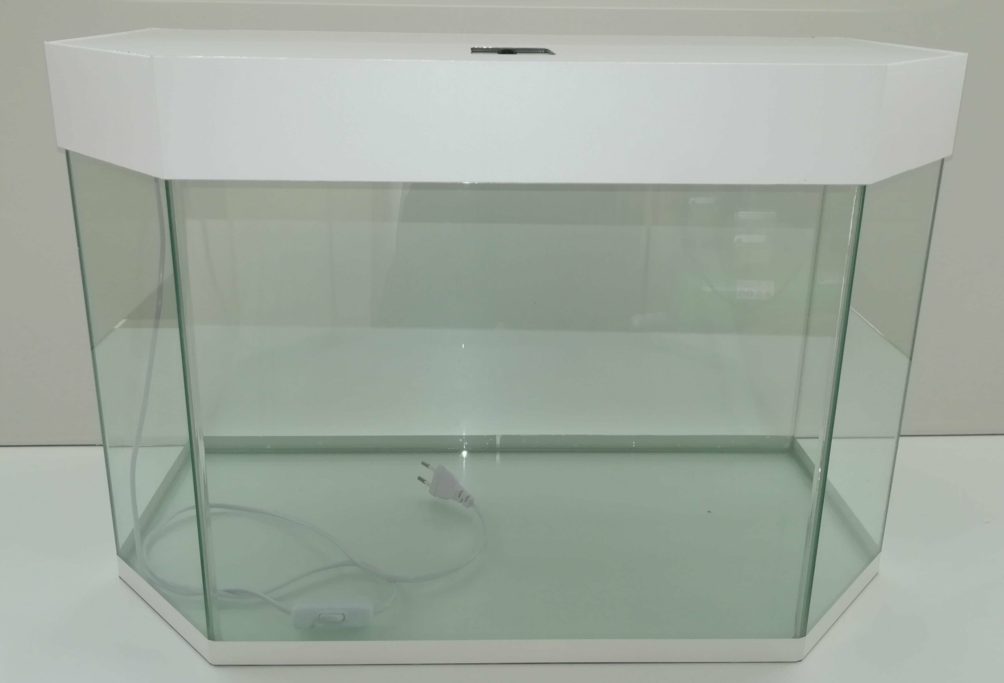 Аквариум 70 литров Elegant белый для рыбок с крышкой, отделкой и светильником 630х310х420 мм - фотография № 8