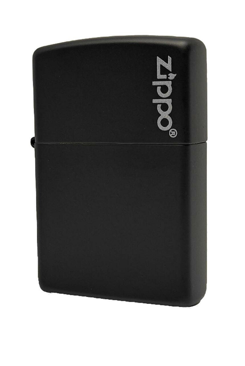 Зажигалка бензиновая ZIPPO Classic с покрытием Black Matte латунь/сталь чёрная с фирменным логотипом матовая
