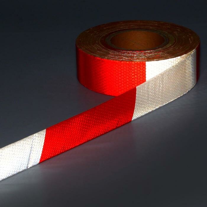 Светоотражающая лента, самоклеящаяся, красно-белая, 5 см х 45 м - фотография № 2