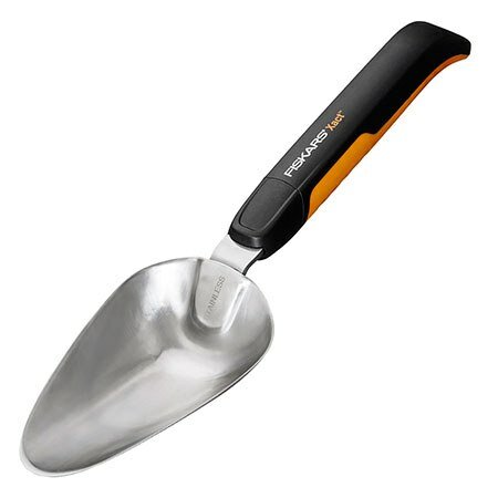 Совок Fiskars Xact 1027043