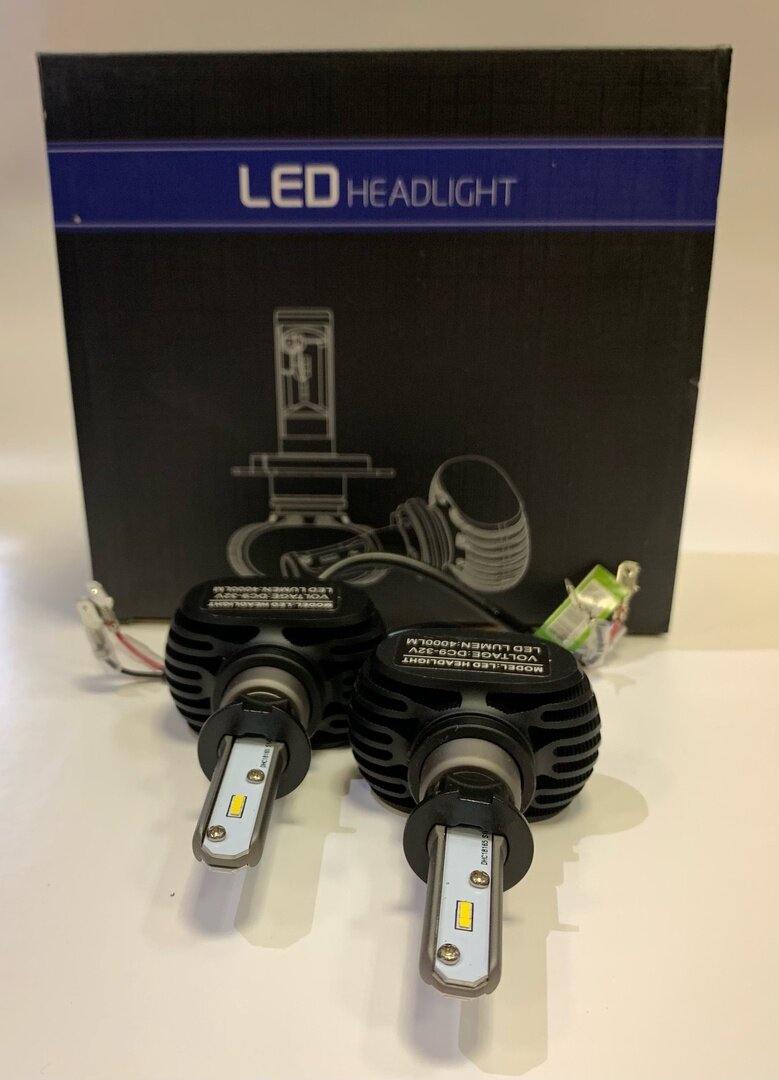 Светодиодная автомобильная лампа S1 LED Headlight цоколь H3 (2 шт)