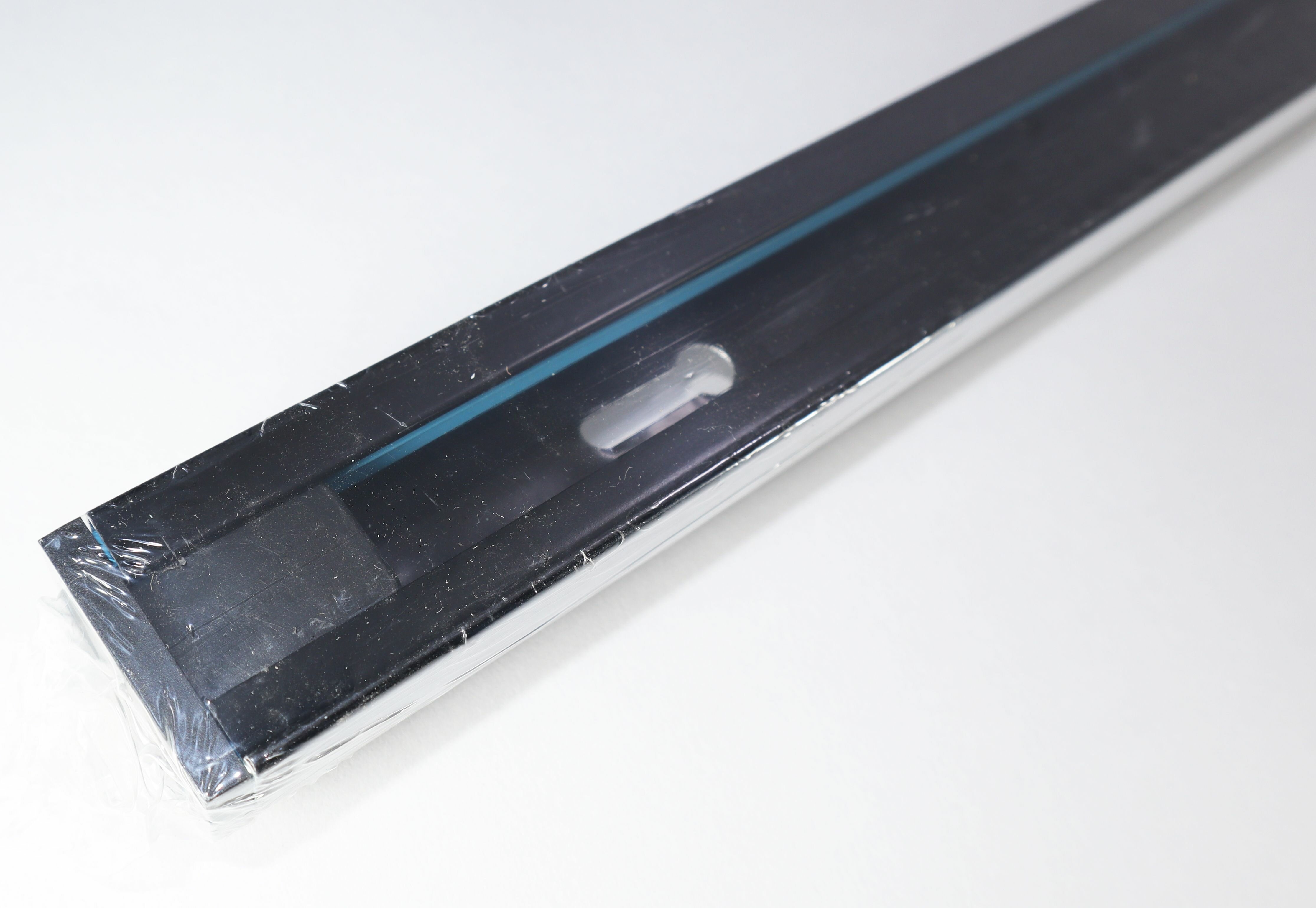 фото Шинопровод черный однофазный алюминиевый 2 метр LIGHT TRACK SYSTEM HRZ00000918