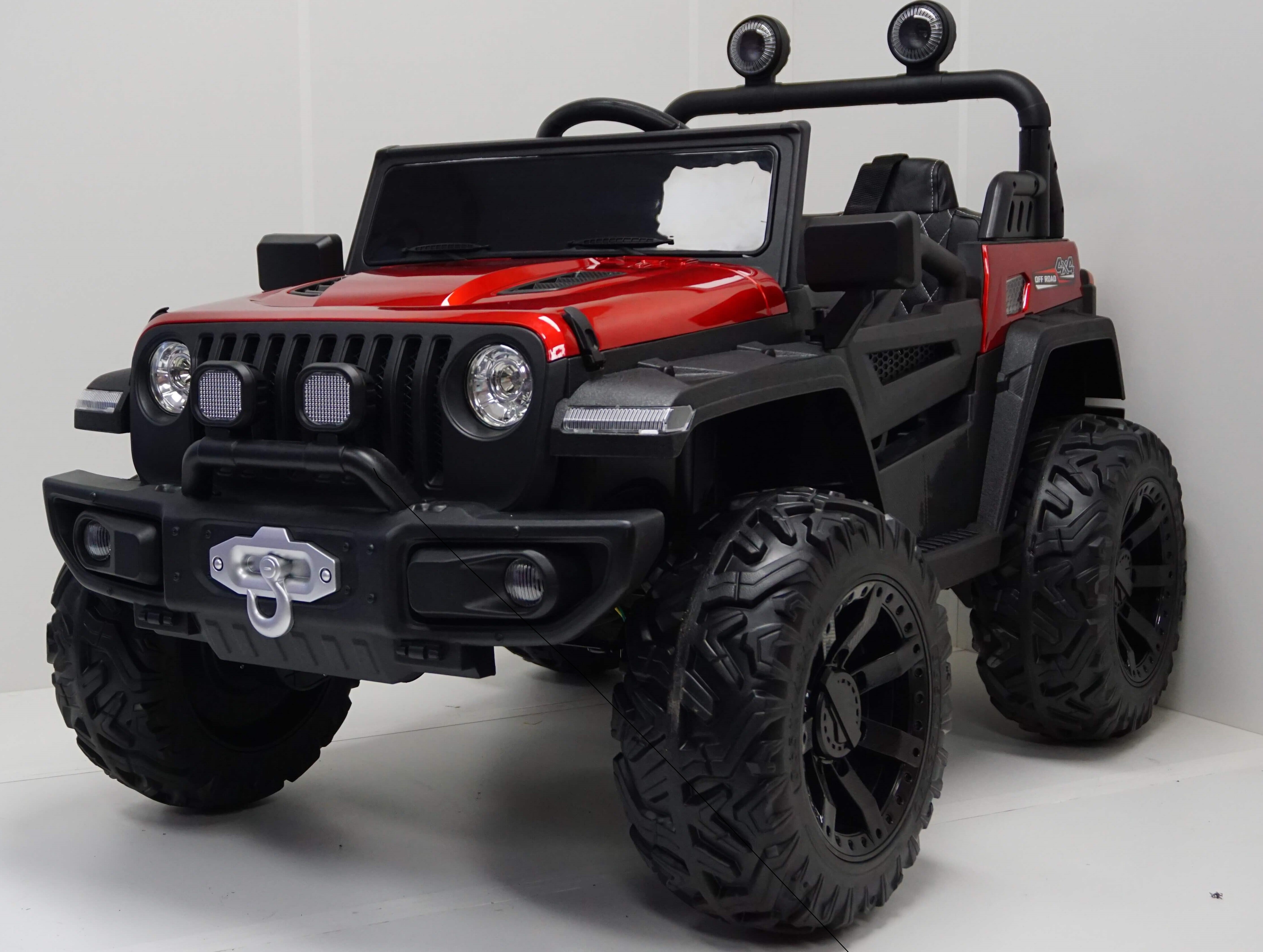 Детский электромобиль C555CC 4WD вишневый глянец (RiverToys)