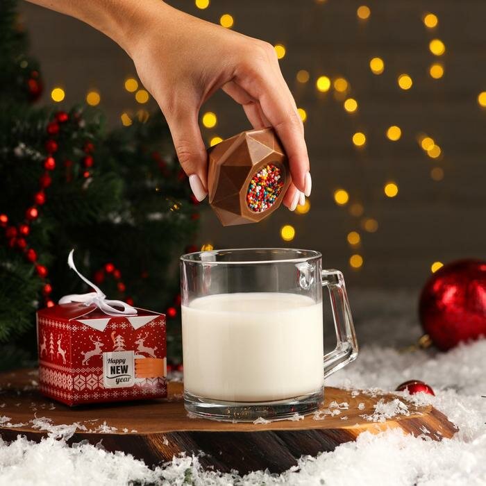 Шоколадная бомбочка с маршмеллоу "С новым годом", молочный шоколад, 40 г - фотография № 2