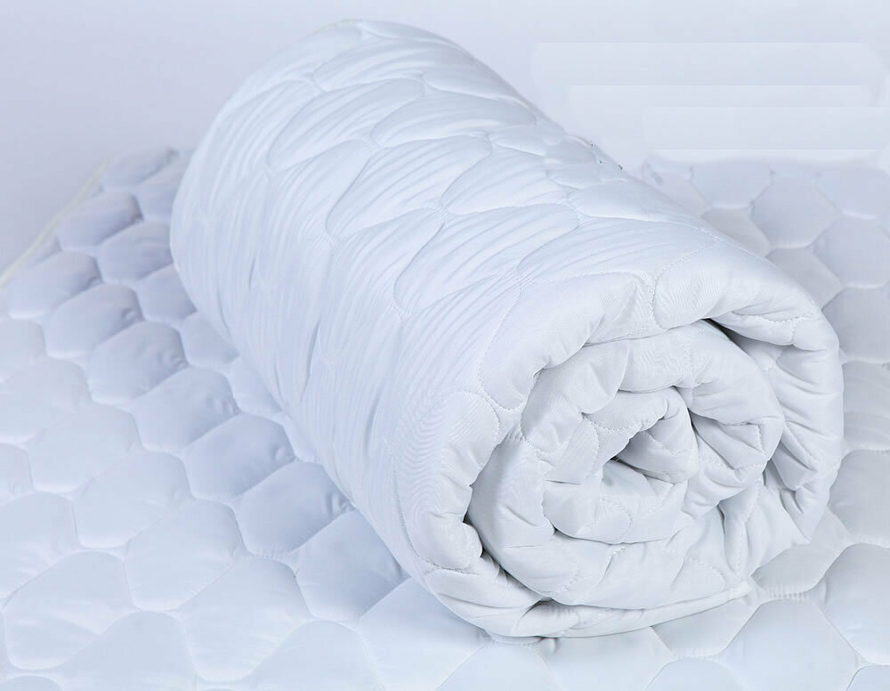 Одеяло из лебяжьего пуха 1,5 спальное - ЭК - Всесезонное 300 гр. EcoStar (Микрофибра)