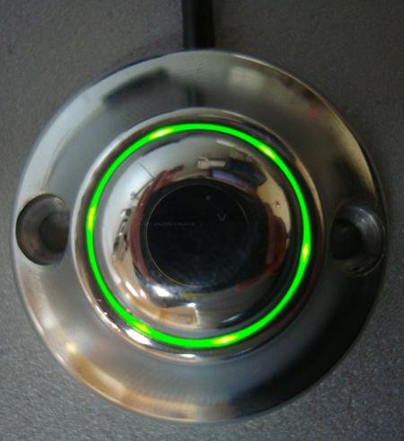 20.0. Off-(On) серый металлик кнопка электрозамка