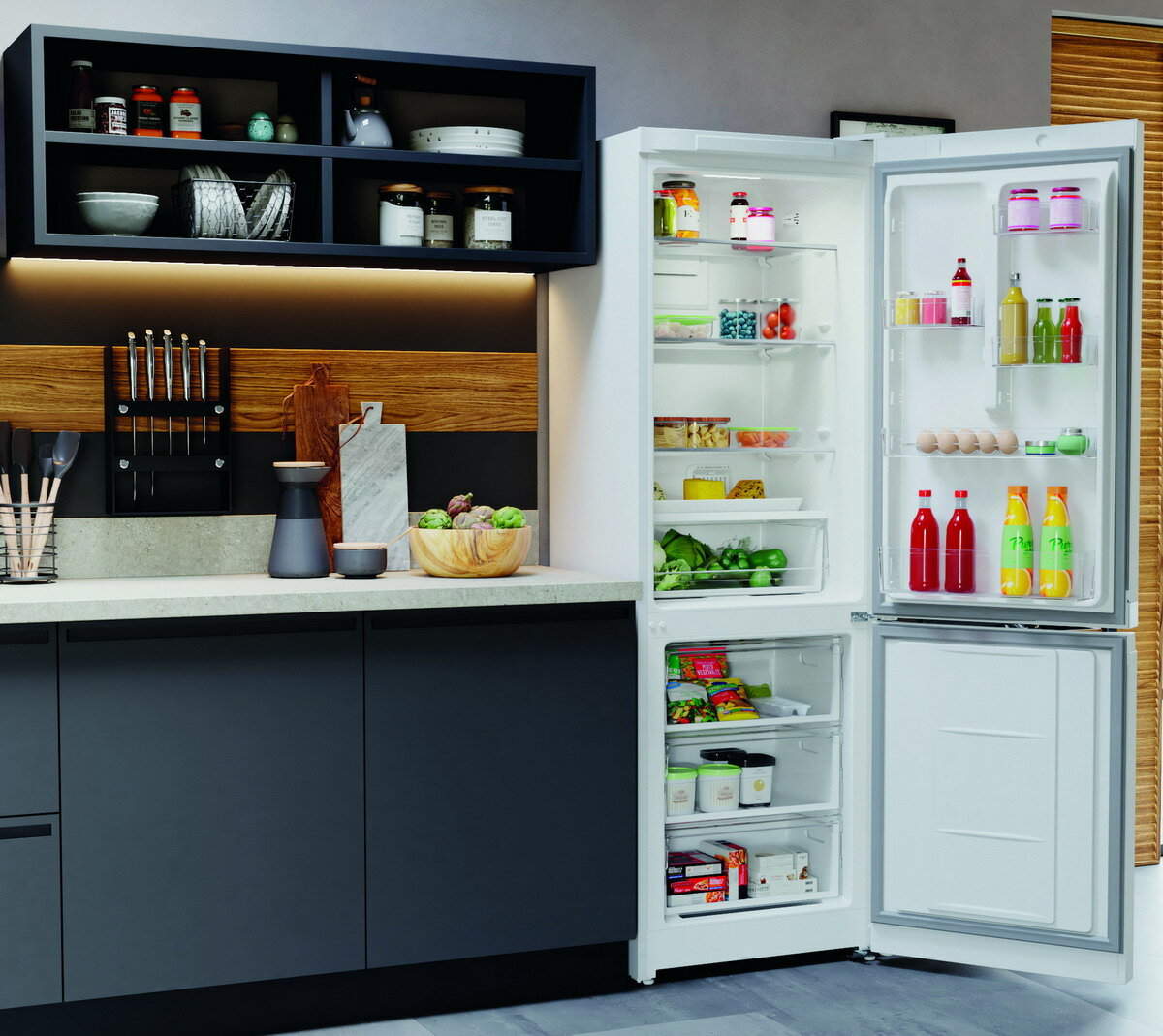 Двухкамерный холодильник Hotpoint HT 5181I W белый - фотография № 7