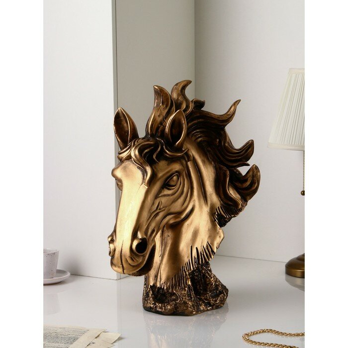 Садовая фигура "Голова коня", полистоун, 51 см, золото, 1 сорт, Иран - фотография № 1