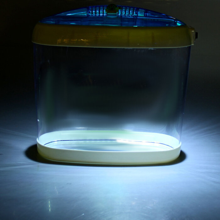 Аквариум настольный, с подсветкой LED и календарем кормлений, 4,4 л - фотография № 2
