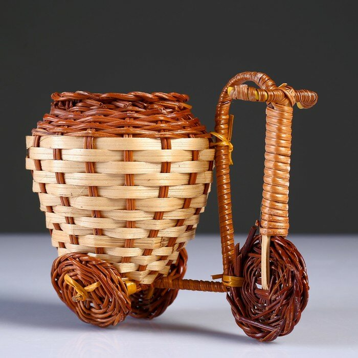 Плетеные сувениры (Велосипед) 15х9 см H 12 см.(Бамбук срезан) (2 шт) - фотография № 1